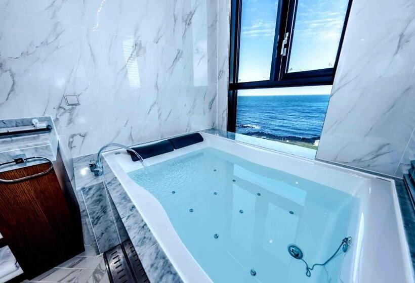 اتاق سوپریور, Dyne Oceano