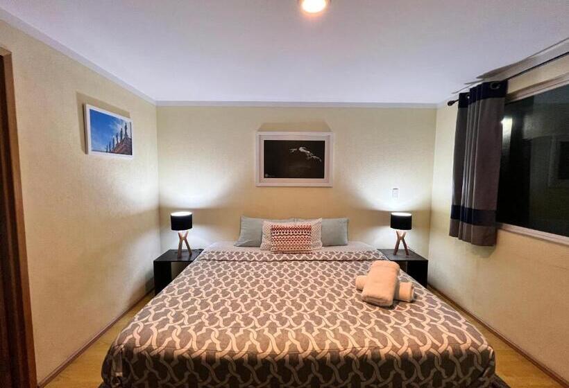 اتاق لوکس با تخت بزرگ, Casa Hidalgo