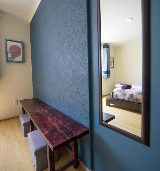 اتاق استاندارد با سرویس بهداشتی مشترک, Casa Hidalgo