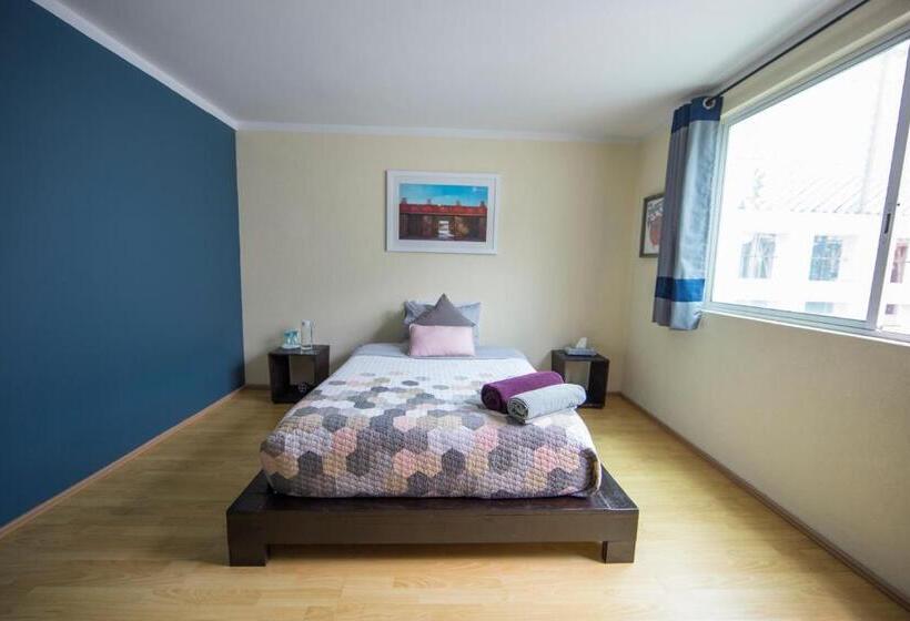 اتاق استاندارد با سرویس بهداشتی مشترک, Casa Hidalgo