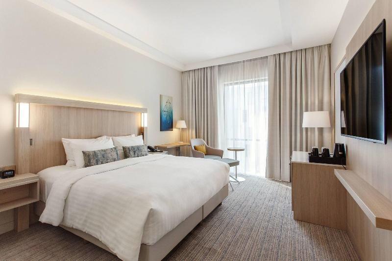 اتاق استاندارد با تخت بزرگ, Courtyard By Marriott Vilnius City Center
