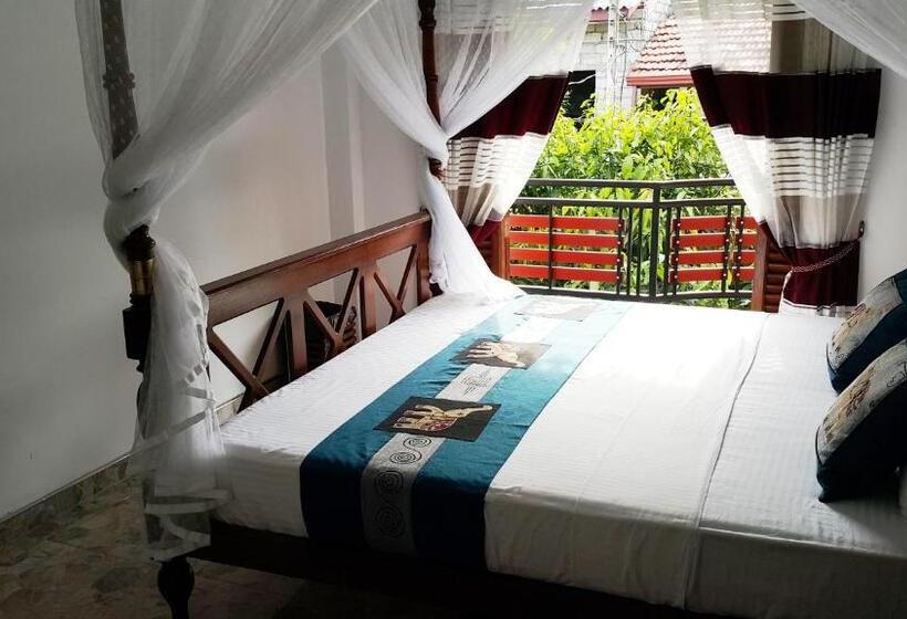 اتاق استاندارد با بالکن, Sumimal Resort Polhena