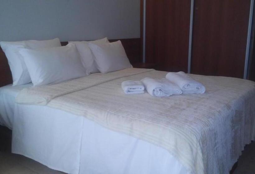 اتاق لوکس یک تخته, Madame Lynch Hotel Asuncion