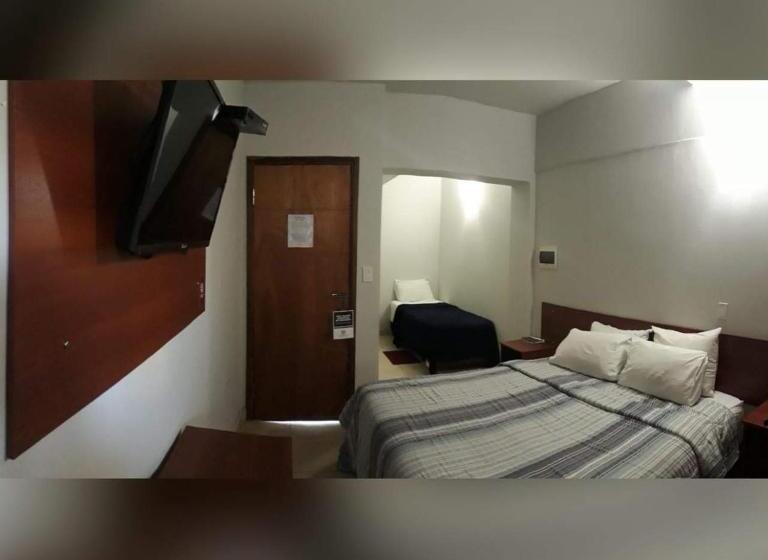 اتاق لوکس یک تخته, Madame Lynch Hotel Asuncion