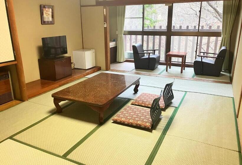 اتاق استاندارد با سرویس بهداشتی مشترک, Yunishigawa