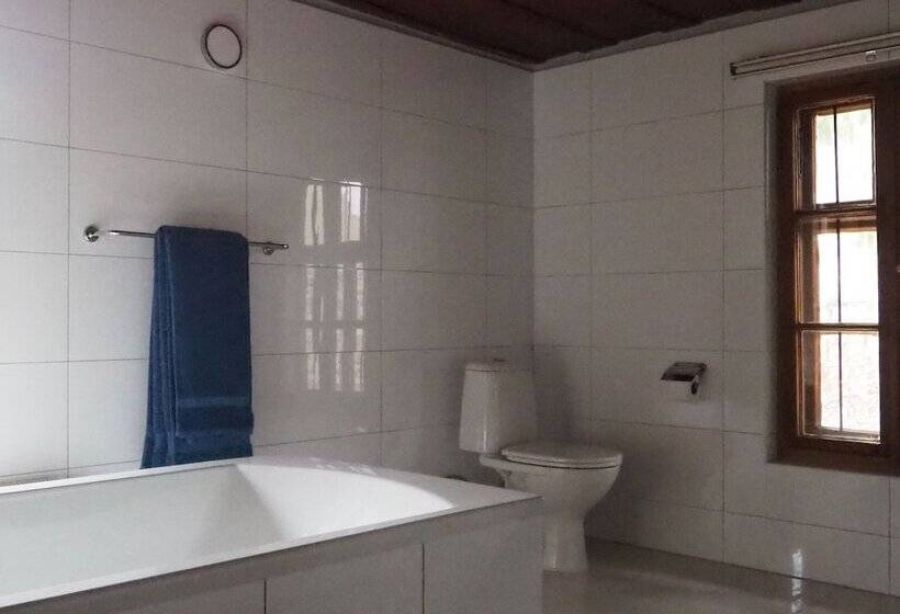 اتاق استاندارد, Little River Guest House