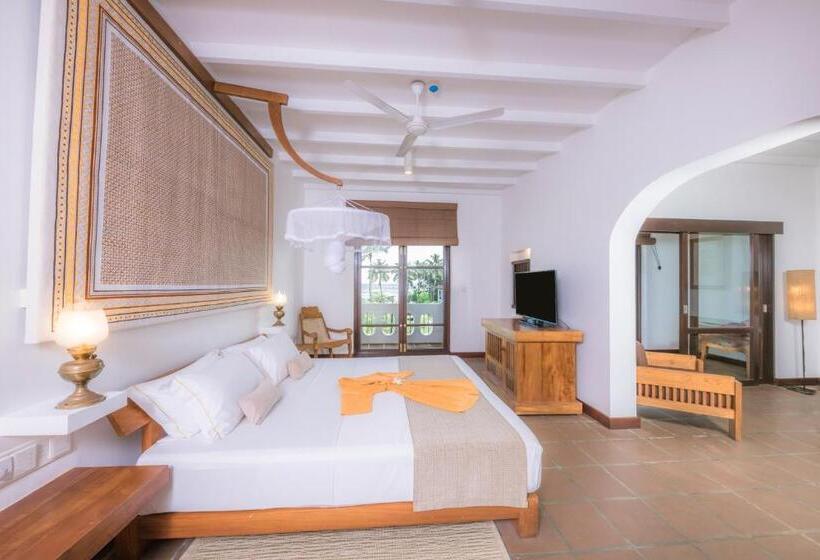 سوییت, Heritance Ayurveda   All Meals And Treatments