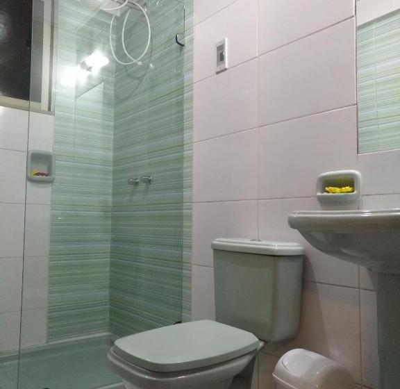 اتاق اجرایی سه نفره, Hostal Costa De Marfil Suites & Apartamentos