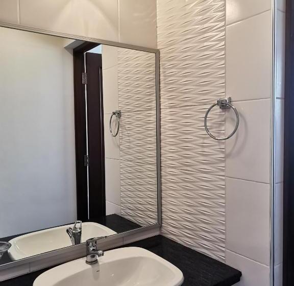 آپارتمان 3 خوابه, Hostal Costa De Marfil Suites & Apartamentos