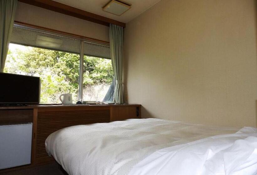 اتاق استاندارد یک تخته با سرویس بهداشتی مشترک, Itoen Hotel Toi