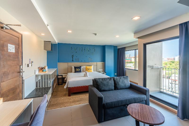 اتاق خانوادگی, Lawinta Hotel Pattaya