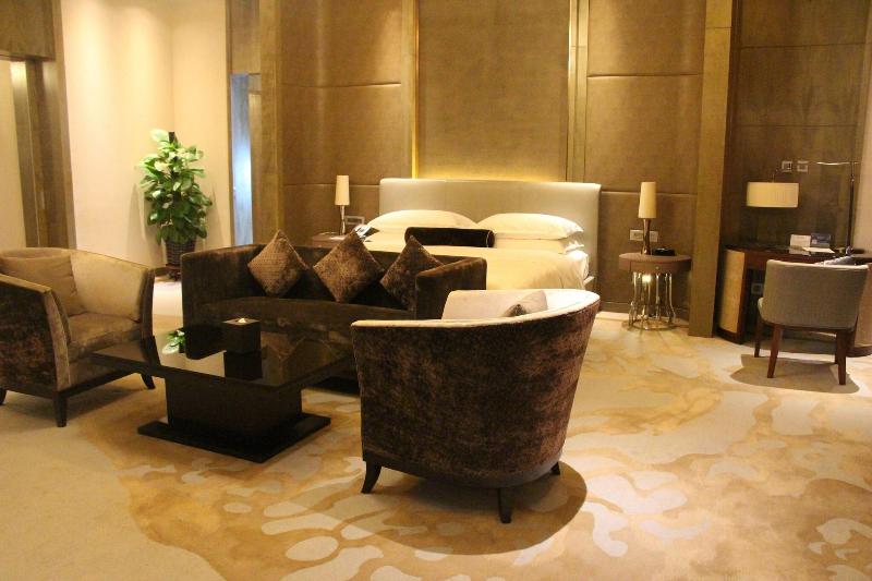 اتاق لوکس, Reddoorz Near Pantai Boom