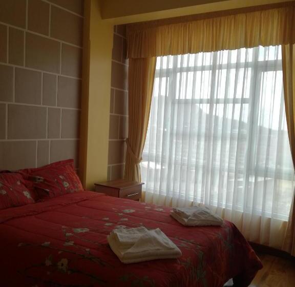 اتاق استاندارد, The Oruro Inn