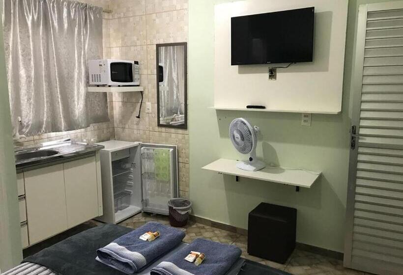 سوییت لوکس, Hostel Trem De Minas