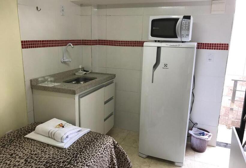 تختخواب در اتاق مشترک, Hostel Trem De Minas