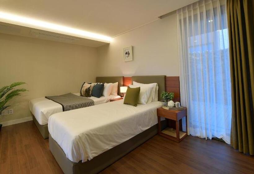 اتاق اکونومی, Arts Spa&poolvilla