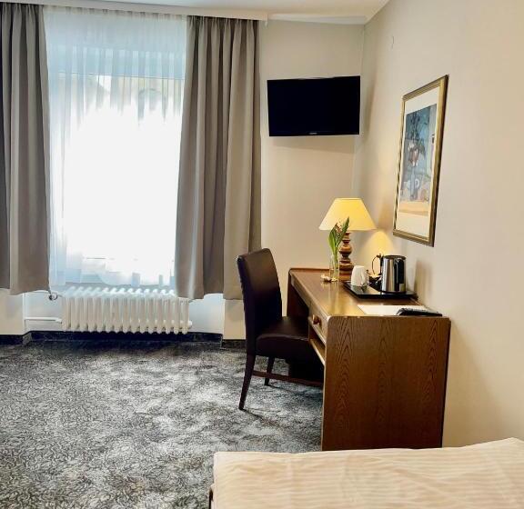 اتاق استاندارد یک نفره, Regina