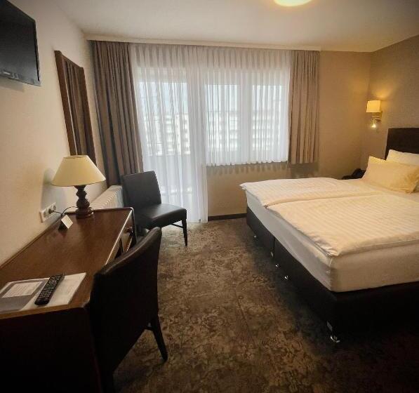 اتاق استاندارد با تخت بزرگ, Regina
