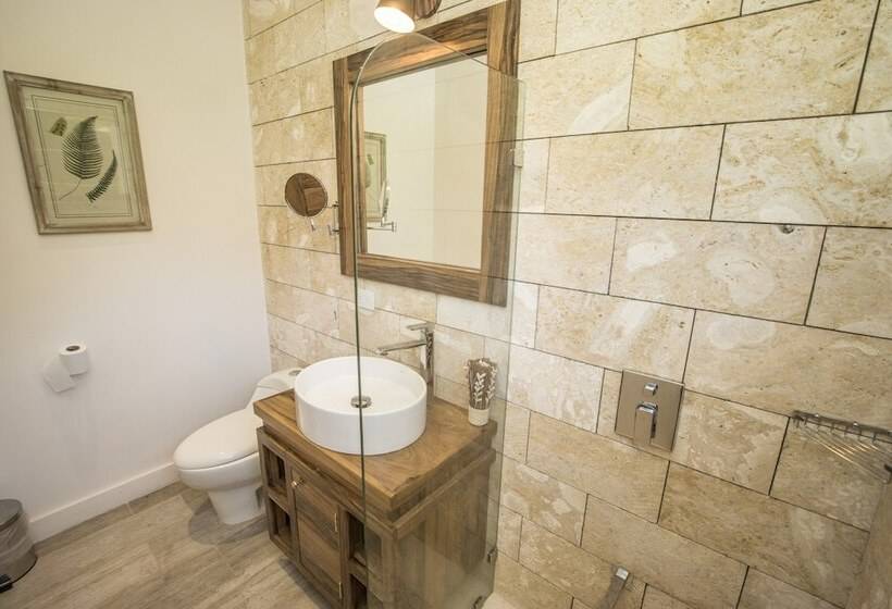 آپارتمان لوکس 2 خوابه, Umami Hotel   Adults Only