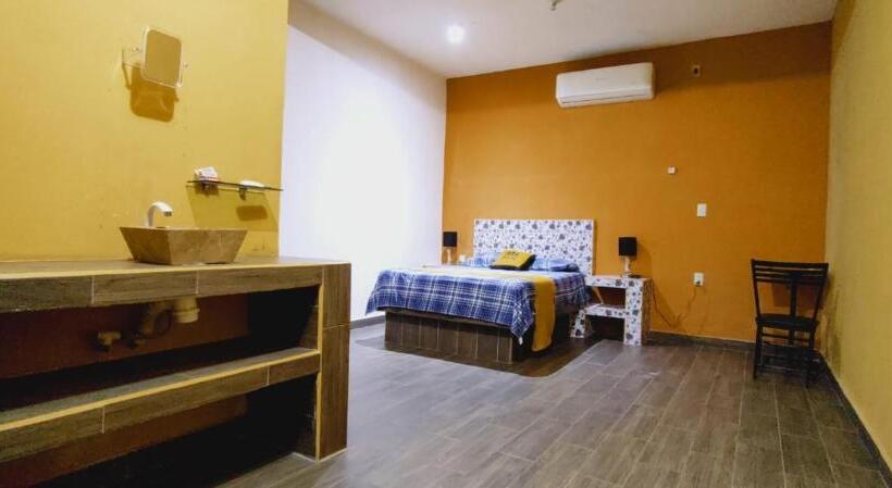 اتاق لوکس, Mi Hotel Club