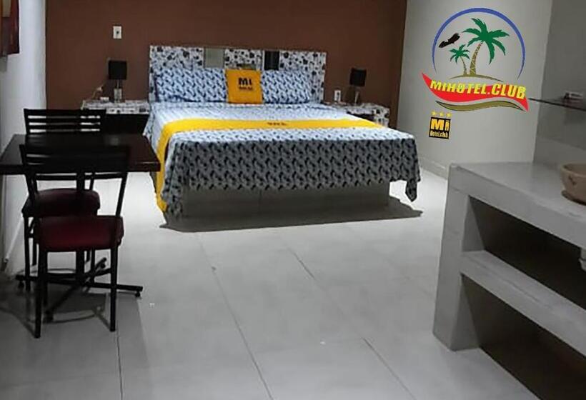اتاق استاندارد با تخت بزرگ, Mi Hotel Club