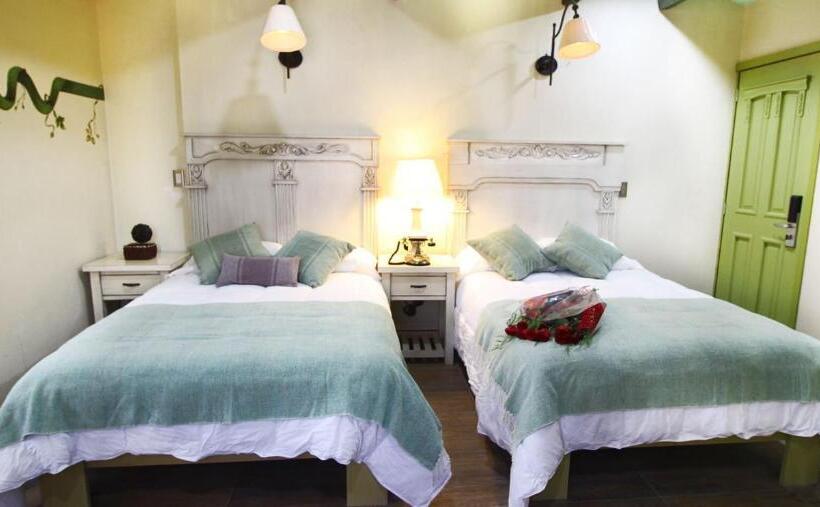 חדר סטנדרט עם מרפסת, Alondra Hotel Boutique