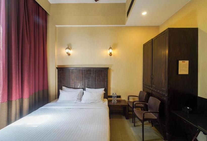 Номер Премиум, Triose Boutique Hotel Lonavala