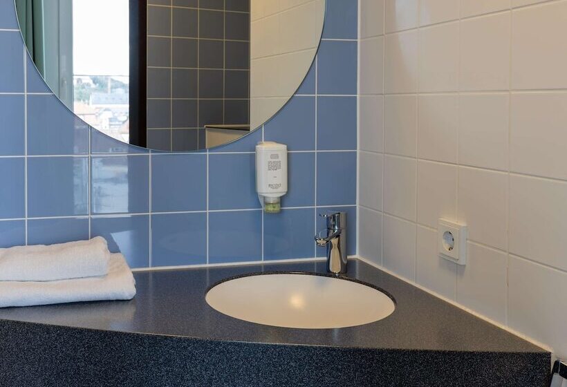 اتاق استاندارد سه نفره, B&b Hotel Fulda City