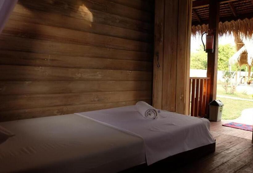 اتاق استاندارد با سرویس بهداشتی مشترک, Beranda Ecolodge