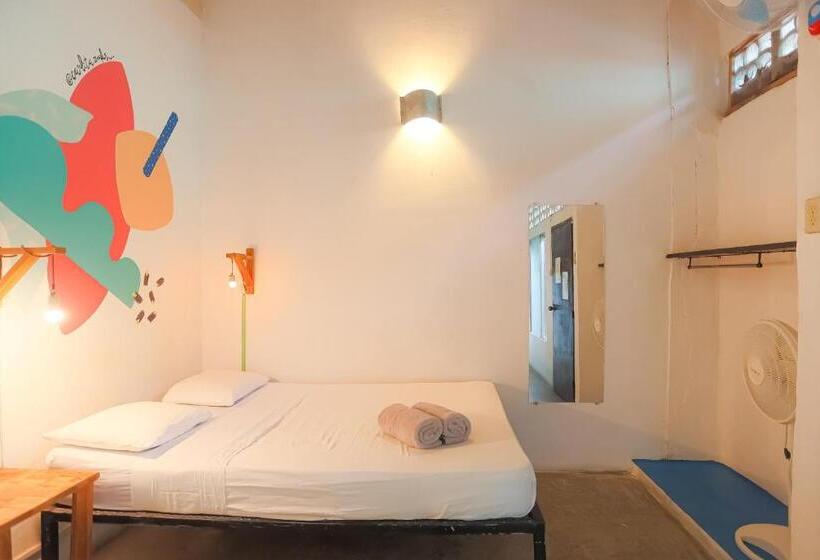اتاق استاندارد سه نفره, Hostel De Boca En Boca