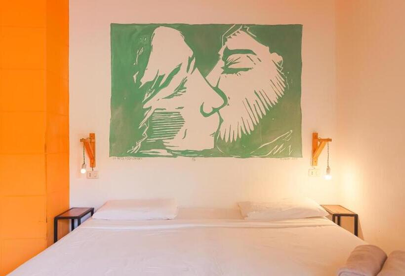 اتاق استاندارد با تخت بزرگ, Hostel De Boca En Boca