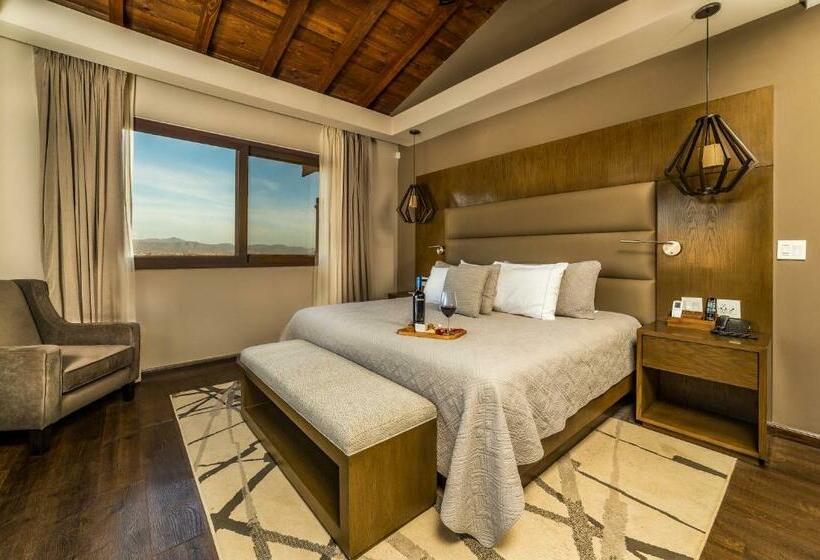 سوییت جونیور, El Cielo Resort