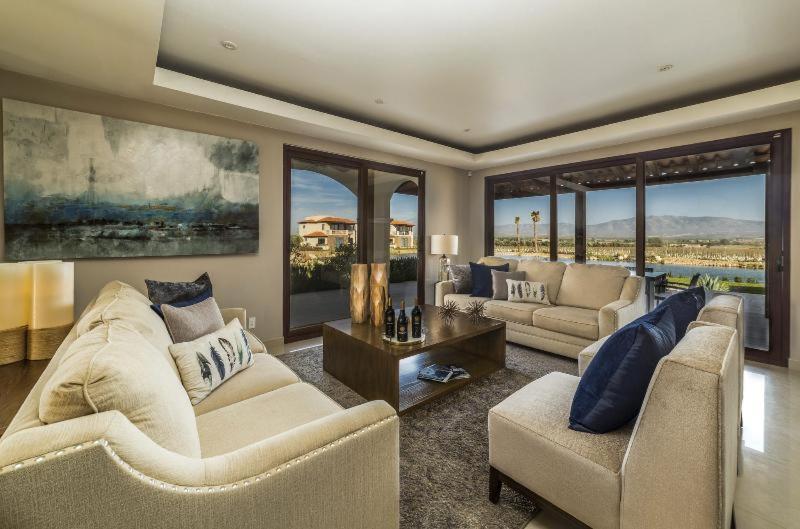 سوییت جونیور, El Cielo Resort