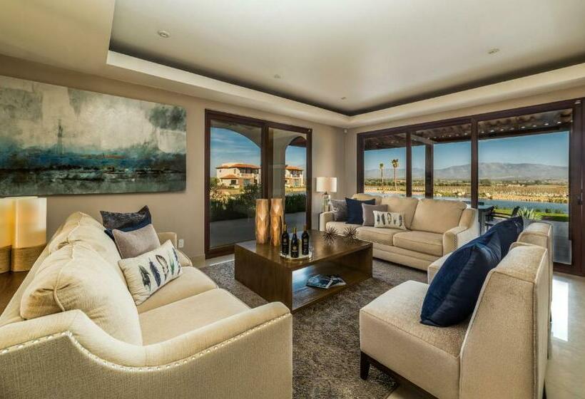 اتاق استاندارد, El Cielo Resort