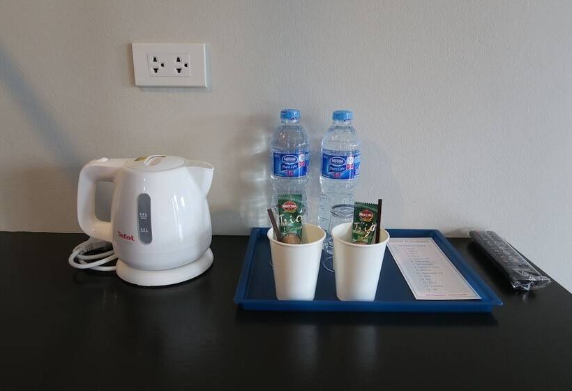 اتاق لوکس, Good Morning Hotel At Takuapa