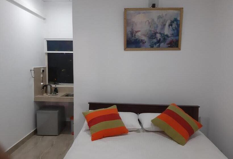 اتاق لوکس, Villa 67