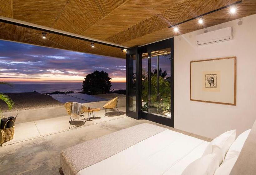 اتاق استاندارد با بالکن و چشم‌انداز دریا, Mint Santa Teresa   Adults Only