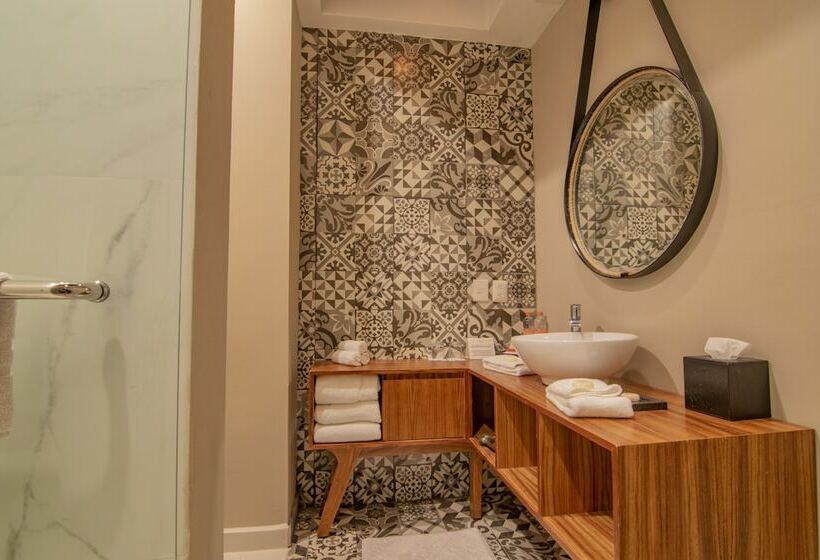 اتاق پرمیوم, Torre Lucerna Hotel Ensenada