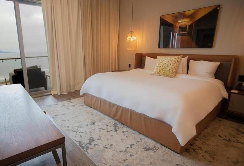 اتاق استاندارد با تخت بزرگ, Torre Lucerna Hotel Ensenada