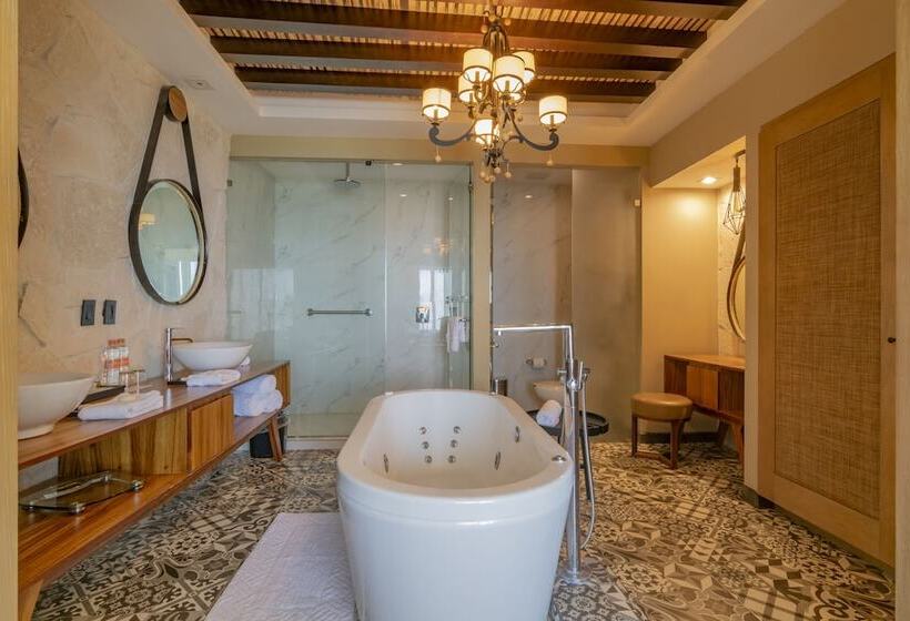 اتاق استاندارد با تخت بزرگ, Torre Lucerna Hotel Ensenada