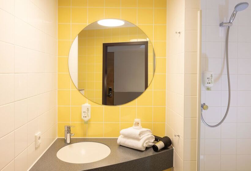 اتاق استاندارد, B&b Hotel Kiel Wissenschaftspark