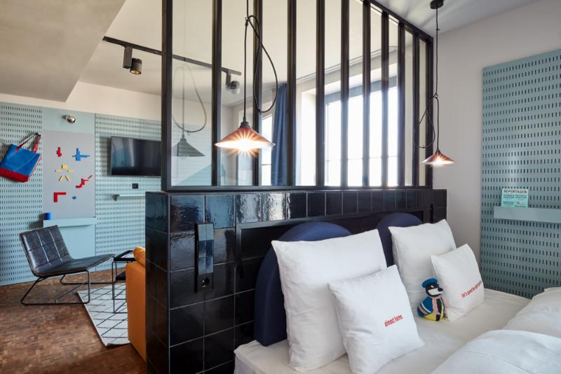 اتاق استاندارد, 25hours Hotel Das Tour