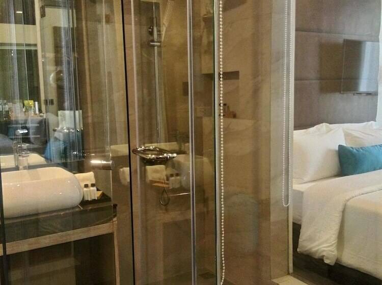 اتاق لوکس, Goldberry Lite