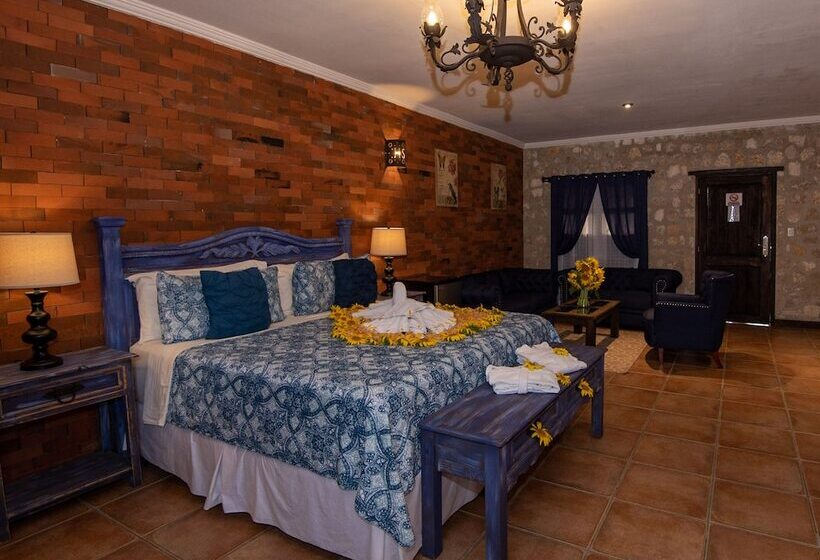 سوییت, Hacienda San Vicente