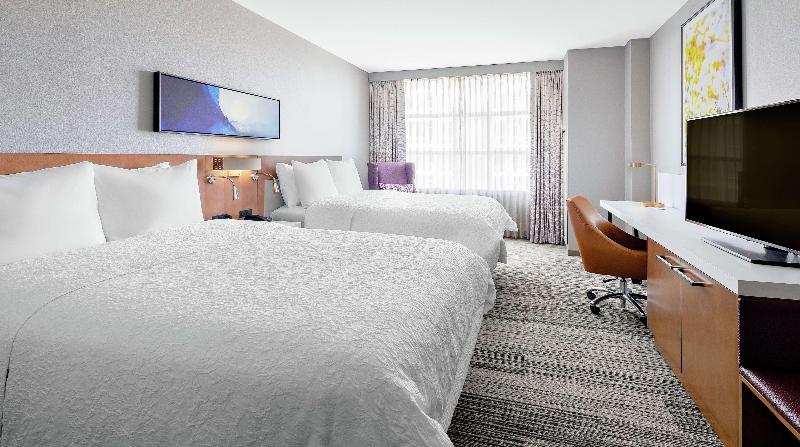 اتاق استاندارد با تخت بزرگ, Hilton Garden Inn Salamanca