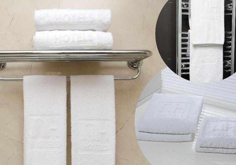 سوئیت با بالکن, Hilton Garden Inn Salamanca