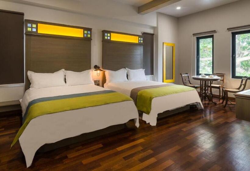 اتاق خانوادگی, Treasures Hotel And Suites