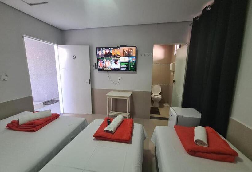 اتاق استاندارد سه نفره, Entre Rios