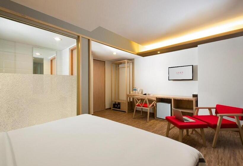 سوییت اجرایی, Up Peak Hotel Simpang Lima Semarang Formerly Ha Ka Simpanglima Hotel Semarang