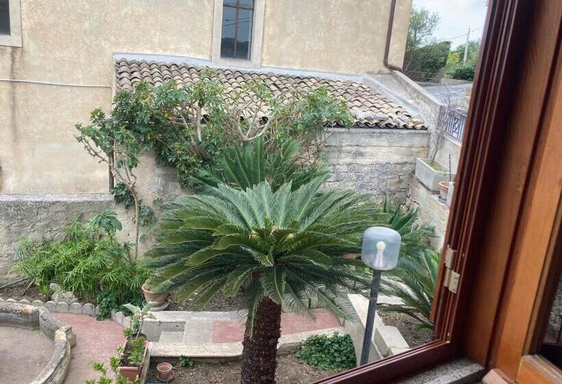 اتاق لوکس یک تخته, B&b La Terrazza Dell'itria